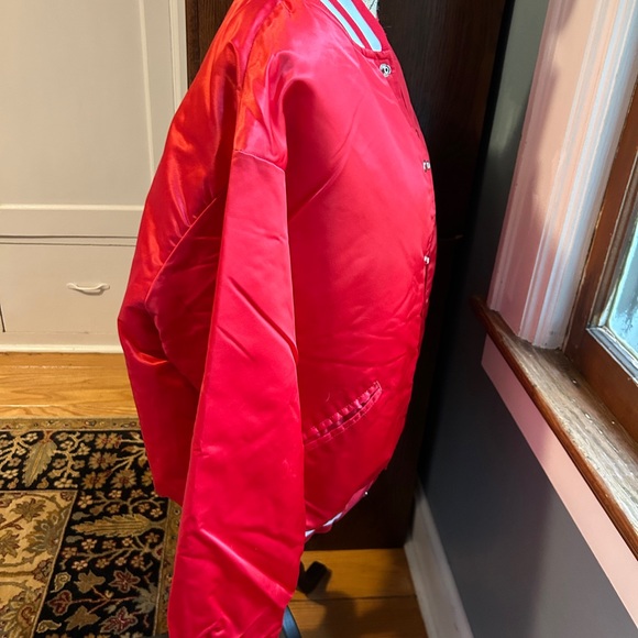 Indiana Hoosiers satin bomber jacket. - Picture 4 of 12